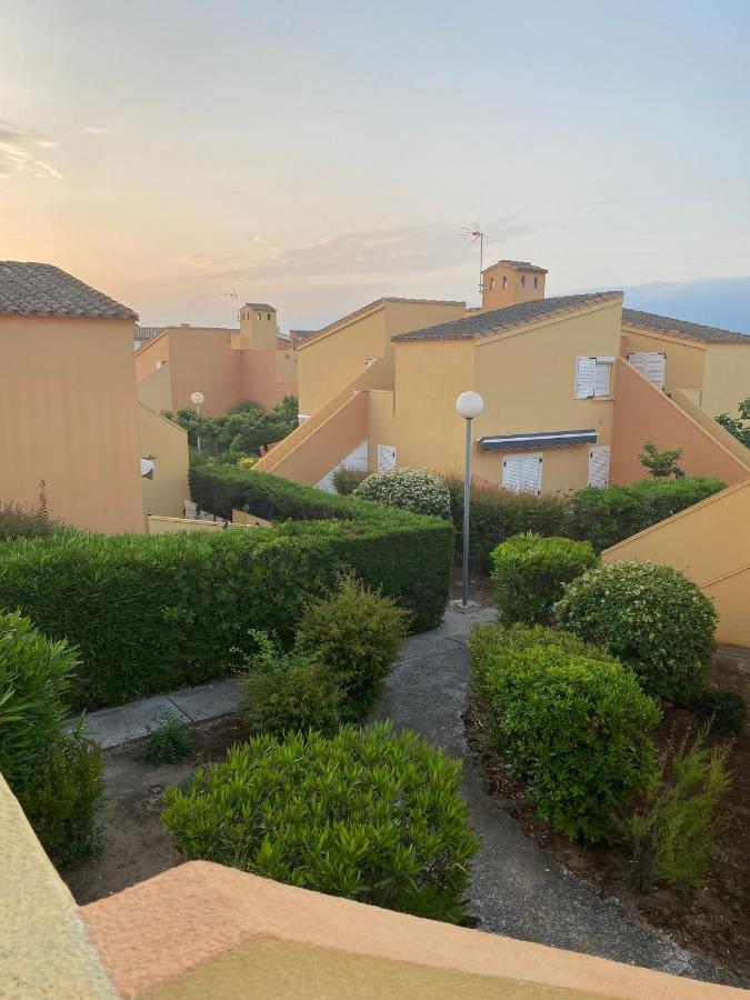 Joli Appartement Mezzanine Avec Parking La Roquille آجد المظهر الخارجي الصورة